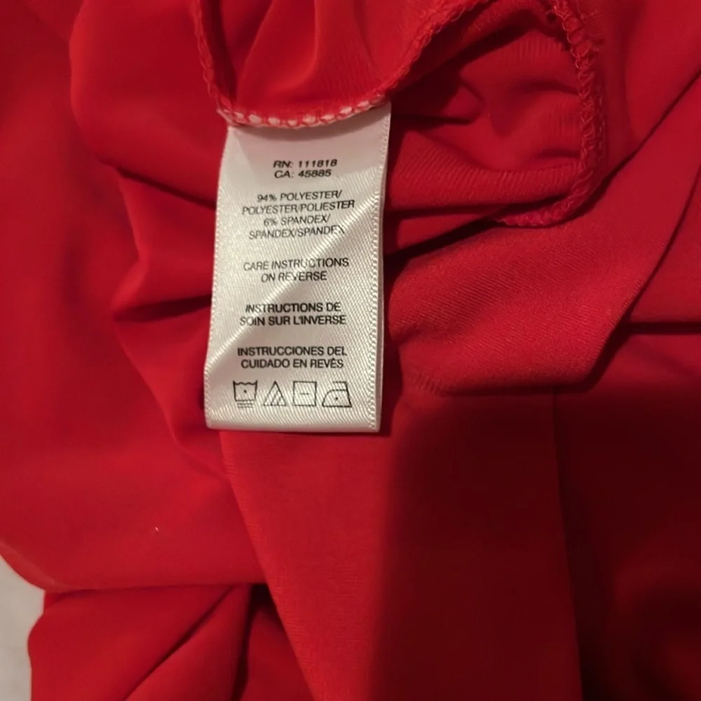 Micheal Kors size Large cherry red sleeveless top key hole back oversized